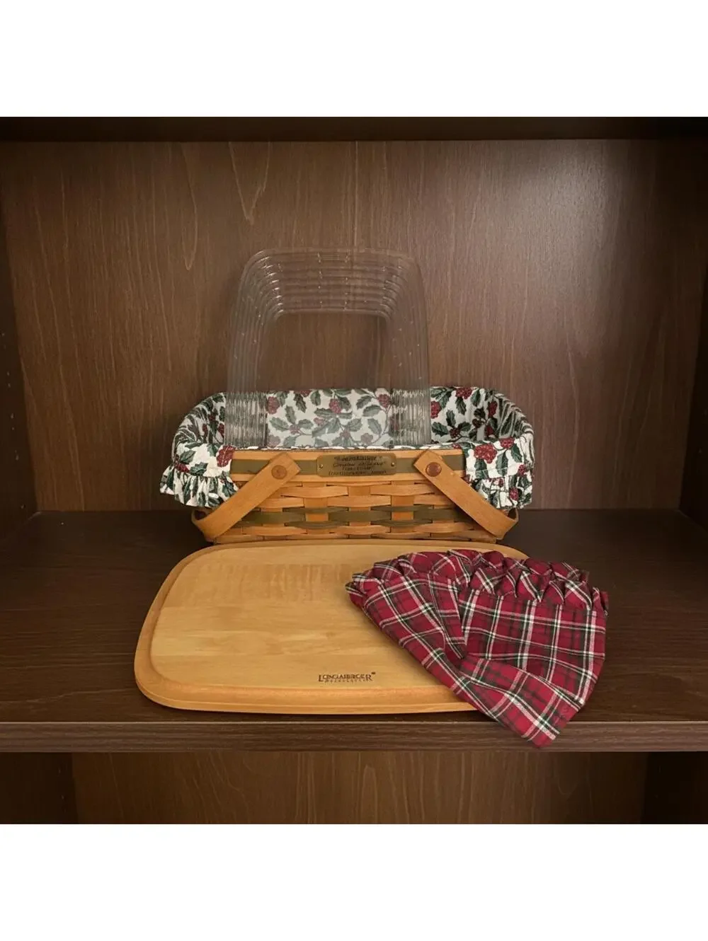 Longaberger 1996 Picnic Holiday Cheer Basket w/ Lid, Divider, Liner, & 2 cloths